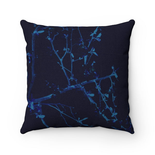 Cushions with a modern feel designed by NYC designer Tehniyet Masood in 2020. A statement piece designed to elevate your living space with vibrant colors and modern compositions. Offering an eye-catching pillow design that is made to standout in your luxurious home. 14”X14” cushions also make a perfect gift for art or modern design enthusiasts. A splash of color to brighten up any space.